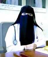 انا مطلقة، 47 سنة هنا من أجل البحث عن شريك لتحقيق زواج عادي تعرف عليّ أكثر من خلال بروفايلي، فربّ صدفة خير من ألف ميعاد.