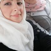 انا من الحدود الشمالية، عزباء، 31 سنة هنا من أجل البحث عن شريك لتحقيق زواج عادي تعرف عليّ أكثر من خلال بروفايلي، فربّ صدفة خير من ألف ميعاد.