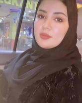 انا مطلقة، 30 سنة هنا من أجل البحث عن شريك لتحقيق زواج عادي تعرف عليّ أكثر من خلال بروفايلي، فربّ صدفة خير من ألف ميعاد.