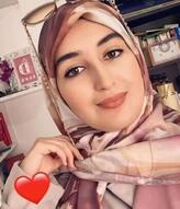 انا من المراح، مطلقة، 39 سنة هنا من أجل البحث عن شريك لتحقيق زواج عادي تعرف عليّ أكثر من خلال بروفايلي، فربّ صدفة خير من ألف ميعاد.