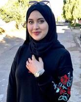 انا من حائل، عزباء، 29 سنة هنا من أجل البحث عن شريك لتحقيق زواج عادي تعرف عليّ أكثر من خلال بروفايلي، فربّ صدفة خير من ألف ميعاد.