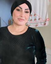 انا من مكة المكرمة، عزباء، 30 سنة هنا من أجل البحث عن شريك لتحقيق زواج عادي تعرف عليّ أكثر من خلال بروفايلي، فربّ صدفة خير من ألف ميعاد.