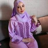 بكالوريوس هندسه لا اعمل اسعى ان اربى ابنى تربيه ايجابيه على كتاب الله وسنه رسوله واتمنى ان يكون ابنائى ابناء صالحين اسوياء ينفعو نفسهم ودينهم اتمنى رفيق درب يكون...