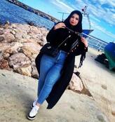 انا عزباء، 32 سنة هنا من أجل البحث عن شريك لتحقيق زواج عادي تعرف عليّ أكثر من خلال بروفايلي، فربّ صدفة خير من ألف ميعاد.
