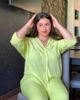 انا من القاهرة، عزباء، 33 سنة هنا من أجل البحث عن شريك لتحقيق زواج عادي تعرف عليّ أكثر من خلال بروفايلي، فربّ صدفة خير من ألف ميعاد.