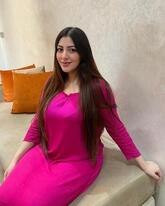 انا من الشرقية، عزباء، 31 سنة هنا من أجل البحث عن شريك لتحقيق زواج عادي تعرف عليّ أكثر من خلال بروفايلي، فربّ صدفة خير من ألف ميعاد.
