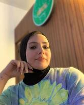 انا من الرباط ـ سلا ـ زمور ـ زعير، عزباء، 32 سنة هنا من أجل البحث عن شريك لتحقيق زواج عادي تعرف عليّ أكثر من خلال بروفايلي، فربّ صدفة خير من ألف ميعاد.