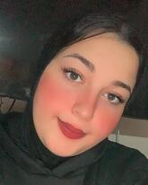 انا من مراكش ـ تانسيفت ـ الحوز، عزباء، 33 سنة هنا من أجل البحث عن شريك لتحقيق زواج عادي تعرف عليّ أكثر من خلال بروفايلي، فربّ صدفة خير من ألف ميعاد.
