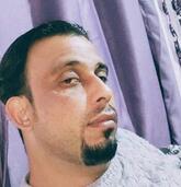 انا مطلق، 34 سنة هنا من أجل البحث عن شريك لتحقيق زواج عادي تعرف عليّ أكثر من خلال بروفايلي، فربّ صدفة خير من ألف ميعاد.