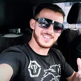 انا أعزب، 28 سنة هنا من أجل البحث عن شريك لتحقيق زواج مسيار تعرف عليّ أكثر من خلال بروفايلي، فربّ صدفة خير من ألف ميعاد.