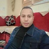 انا من شبرا، متزوج، 42 سنة هنا من أجل البحث عن شريك لتحقيق علاقة تعارف تعرف عليّ أكثر من خلال بروفايلي، فربّ صدفة خير من ألف ميعاد.