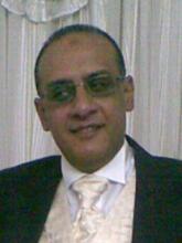 انا متزوج، 59 سنة هنا من أجل البحث عن شريك لتحقيق زواج عادي تعرف عليّ أكثر من خلال بروفايلي، فربّ صدفة خير من ألف ميعاد.