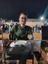 انا من حماه، أعزب، 26 سنة هنا من أجل البحث عن شريك لتحقيق زواج عادي تعرف عليّ أكثر من خلال بروفايلي، فربّ صدفة خير من ألف ميعاد.