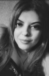 انا من الرباط، عزباء، 39 سنة هنا من أجل البحث عن شريك لتحقيق علاقة تعارف تعرف عليّ أكثر من خلال بروفايلي، فربّ صدفة خير من ألف ميعاد.
