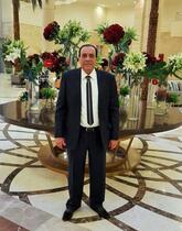 انا من مصر الجديدة، مطلق، 66 سنة هنا من أجل البحث عن شريك لتحقيق زواج عادي تعرف عليّ أكثر من خلال بروفايلي، فربّ صدفة خير من ألف ميعاد.