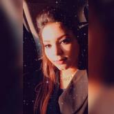 انا من القاهرة، عزباء، 33 سنة هنا من أجل البحث عن شريك لتحقيق زواج عادي تعرف عليّ أكثر من خلال بروفايلي، فربّ صدفة خير من ألف ميعاد.