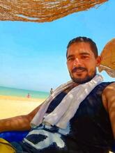انا من عين شمس ، أعزب، 30 سنة هنا من أجل البحث عن شريك لتحقيق علاقة تعارف تعرف عليّ أكثر من خلال بروفايلي، فربّ صدفة خير من ألف ميعاد.