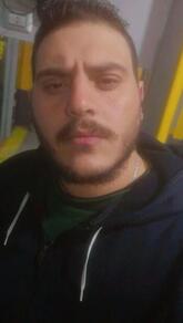 انا من اسكندرية، مطلق، 32 سنة هنا من أجل البحث عن شريك لتحقيق زواج عادي تعرف عليّ أكثر من خلال بروفايلي، فربّ صدفة خير من ألف ميعاد.