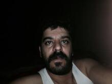 انا من الرمثا، أعزب، 43 سنة هنا من أجل البحث عن شريك لتحقيق زواج عادي تعرف عليّ أكثر من خلال بروفايلي، فربّ صدفة خير من ألف ميعاد.