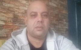 انا من الاسكندريه ، متزوج، 47 سنة هنا من أجل البحث عن شريك لتحقيق زواج متعدد تعرف عليّ أكثر من خلال بروفايلي، فربّ صدفة خير من ألف ميعاد.