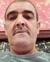 انا من سطيف، أعزب، 58 سنة هنا من أجل البحث عن شريك لتحقيق زواج عادي تعرف عليّ أكثر من خلال بروفايلي، فربّ صدفة خير من ألف ميعاد.