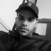 انا أعزب، 29 سنة هنا من أجل البحث عن شريك لتحقيق زواج عادي تعرف عليّ أكثر من خلال بروفايلي، فربّ صدفة خير من ألف ميعاد.