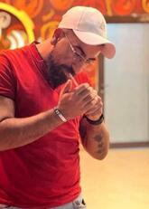 انا من طرابلس، متزوج، 37 سنة هنا من أجل البحث عن شريك لتحقيق علاقة تعارف تعرف عليّ أكثر من خلال بروفايلي، فربّ صدفة خير من ألف ميعاد.