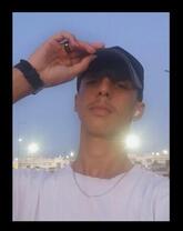 انا أعزب، 23 سنة هنا من أجل البحث عن شريك لتحقيق علاقة تعارف تعرف عليّ أكثر من خلال بروفايلي، فربّ صدفة خير من ألف ميعاد.