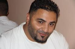 انا من sidi bel abbes، أعزب، 41 سنة هنا من أجل البحث عن شريك لتحقيق علاقة تعارف تعرف عليّ أكثر من خلال بروفايلي، فربّ صدفة خير من ألف ميعاد.