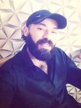 انا من قابس، أعزب، 39 سنة هنا من أجل البحث عن شريك لتحقيق زواج عادي تعرف عليّ أكثر من خلال بروفايلي، فربّ صدفة خير من ألف ميعاد.