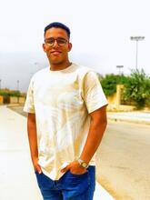 انا من الوراق، أعزب، 22 سنة هنا من أجل البحث عن شريك لتحقيق علاقة تعارف تعرف عليّ أكثر من خلال بروفايلي، فربّ صدفة خير من ألف ميعاد.
