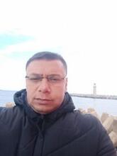 انا من العجمى، متزوج، 46 سنة هنا من أجل البحث عن شريك لتحقيق علاقة تعارف تعرف عليّ أكثر من خلال بروفايلي، فربّ صدفة خير من ألف ميعاد.