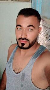 انا من الشاوية ـ ورديغة، أعزب، 27 سنة هنا من أجل البحث عن شريك لتحقيق علاقة تعارف تعرف عليّ أكثر من خلال بروفايلي، فربّ صدفة خير من ألف ميعاد.
