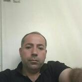 انا أعزب، 45 سنة هنا من أجل البحث عن شريك لتحقيق زواج عادي تعرف عليّ أكثر من خلال بروفايلي، فربّ صدفة خير من ألف ميعاد.