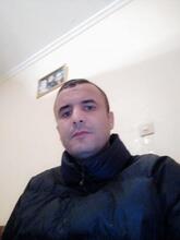 انا مطلق، 42 سنة هنا من أجل البحث عن شريك لتحقيق علاقة تعارف تعرف عليّ أكثر من خلال بروفايلي، فربّ صدفة خير من ألف ميعاد.