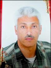 انا أرمل، 67 سنة هنا من أجل البحث عن شريك لتحقيق زواج عادي تعرف عليّ أكثر من خلال بروفايلي، فربّ صدفة خير من ألف ميعاد.