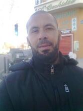 انا من marseille، أعزب، 49 سنة هنا من أجل البحث عن شريك لتحقيق زواج عادي تعرف عليّ أكثر من خلال بروفايلي، فربّ صدفة خير من ألف ميعاد.