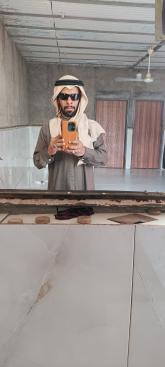 انا متزوج، 37 سنة هنا من أجل البحث عن شريك لتحقيق زواج عادي تعرف عليّ أكثر من خلال بروفايلي، فربّ صدفة خير من ألف ميعاد.
