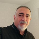 انا من السويد، مطلق، 58 سنة هنا من أجل البحث عن شريك لتحقيق علاقة تعارف تعرف عليّ أكثر من خلال بروفايلي، فربّ صدفة خير من ألف ميعاد.