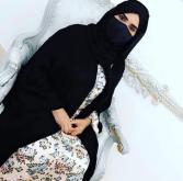 انا عزباء، 44 سنة هنا من أجل البحث عن شريك لتحقيق زواج عادي تعرف عليّ أكثر من خلال بروفايلي، فربّ صدفة خير من ألف ميعاد.