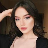 انا من محافظة ادلب، عزباء، 21 سنة هنا من أجل البحث عن شريك لتحقيق علاقة تعارف تعرف عليّ أكثر من خلال بروفايلي، فربّ صدفة خير من ألف ميعاد.