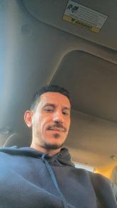 انا من ديترويت، أعزب، 44 سنة هنا من أجل البحث عن شريك لتحقيق زواج عادي تعرف عليّ أكثر من خلال بروفايلي، فربّ صدفة خير من ألف ميعاد.