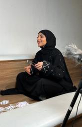 انا من أبو ظبي، عزباء، 46 سنة هنا من أجل البحث عن شريك لتحقيق زواج عادي تعرف عليّ أكثر من خلال بروفايلي، فربّ صدفة خير من ألف ميعاد.