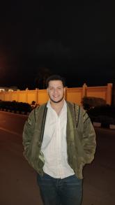 انا من الإسكندرية، أعزب، 25 سنة هنا من أجل البحث عن شريك لتحقيق علاقة تعارف تعرف عليّ أكثر من خلال بروفايلي، فربّ صدفة خير من ألف ميعاد.