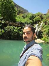 انا من سبدو، أعزب، 41 سنة هنا من أجل البحث عن شريك لتحقيق زواج عادي تعرف عليّ أكثر من خلال بروفايلي، فربّ صدفة خير من ألف ميعاد.