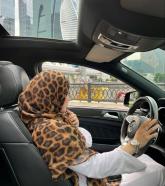 انا مطلقة، 31 سنة هنا من أجل البحث عن شريك لتحقيق زواج عادي تعرف عليّ أكثر من خلال بروفايلي، فربّ صدفة خير من ألف ميعاد.