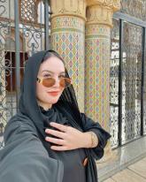 انا عزباء، 31 سنة هنا من أجل البحث عن شريك لتحقيق زواج عادي تعرف عليّ أكثر من خلال بروفايلي، فربّ صدفة خير من ألف ميعاد.