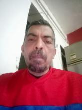 انا مطلق، 55 سنة هنا من أجل البحث عن شريك لتحقيق زواج عادي تعرف عليّ أكثر من خلال بروفايلي، فربّ صدفة خير من ألف ميعاد.