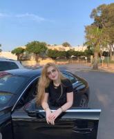 انا مطلقة، 31 سنة هنا من أجل البحث عن شريك لتحقيق زواج عادي تعرف عليّ أكثر من خلال بروفايلي، فربّ صدفة خير من ألف ميعاد.