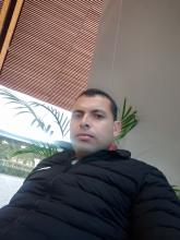 انا من المغرب، مطلق، 42 سنة هنا من أجل البحث عن شريك لتحقيق زواج عادي تعرف عليّ أكثر من خلال بروفايلي، فربّ صدفة خير من ألف ميعاد.